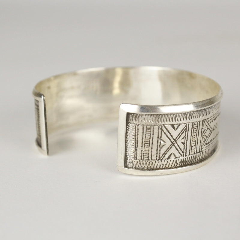 トゥアレグシルバーブレスレット H2cm | マンゴロベ