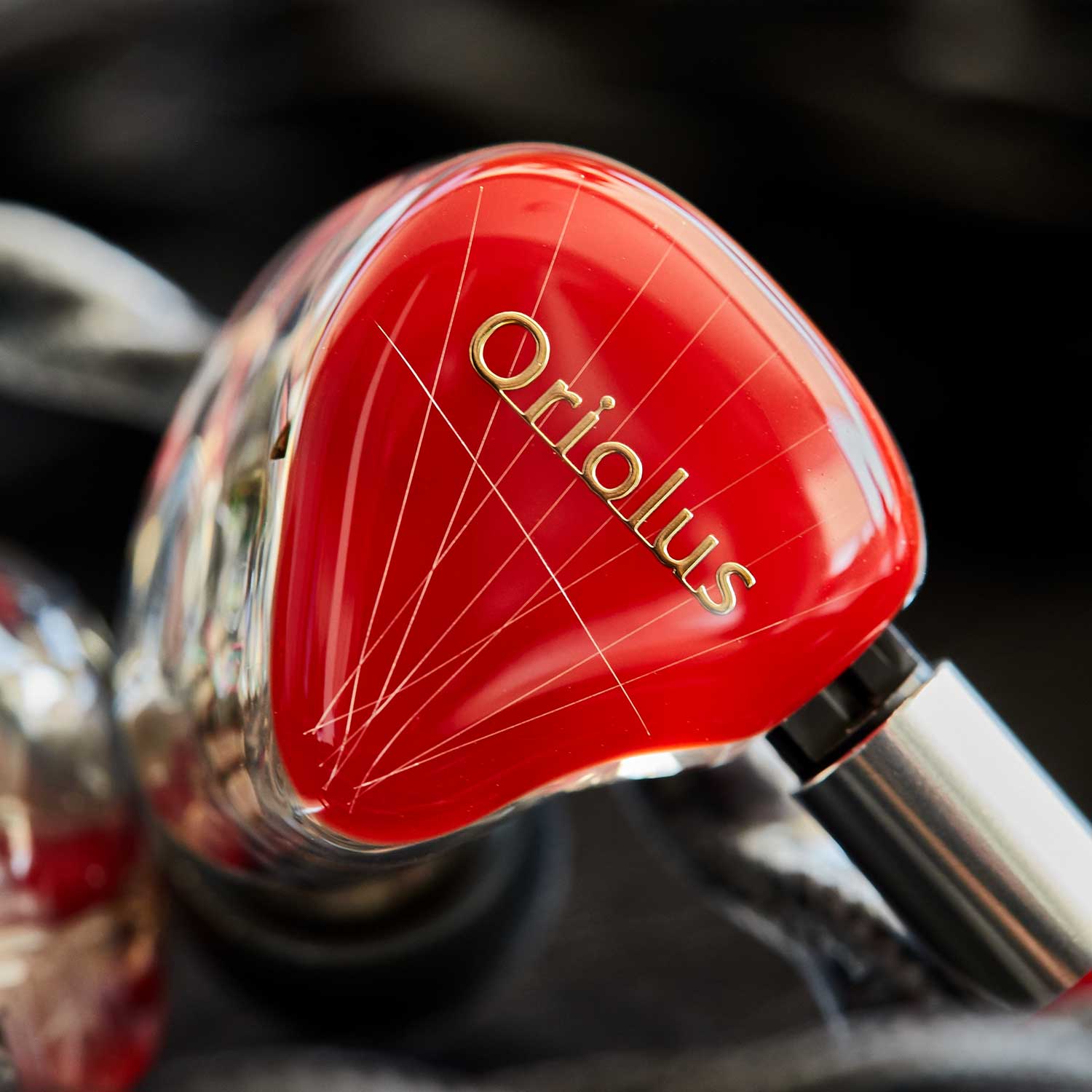 Oriolus Traillii JP – Audio Essence