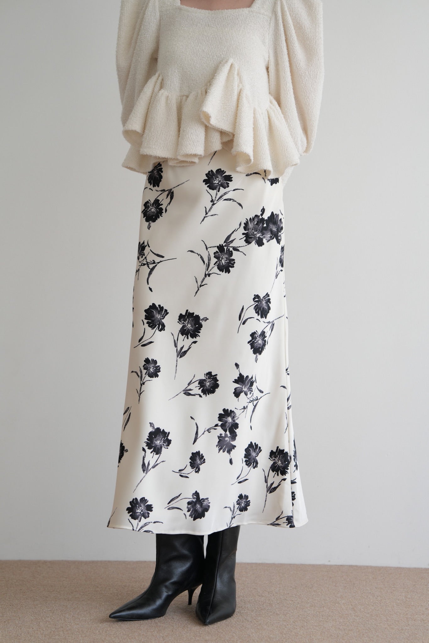 flower satin skirt – Acka online store