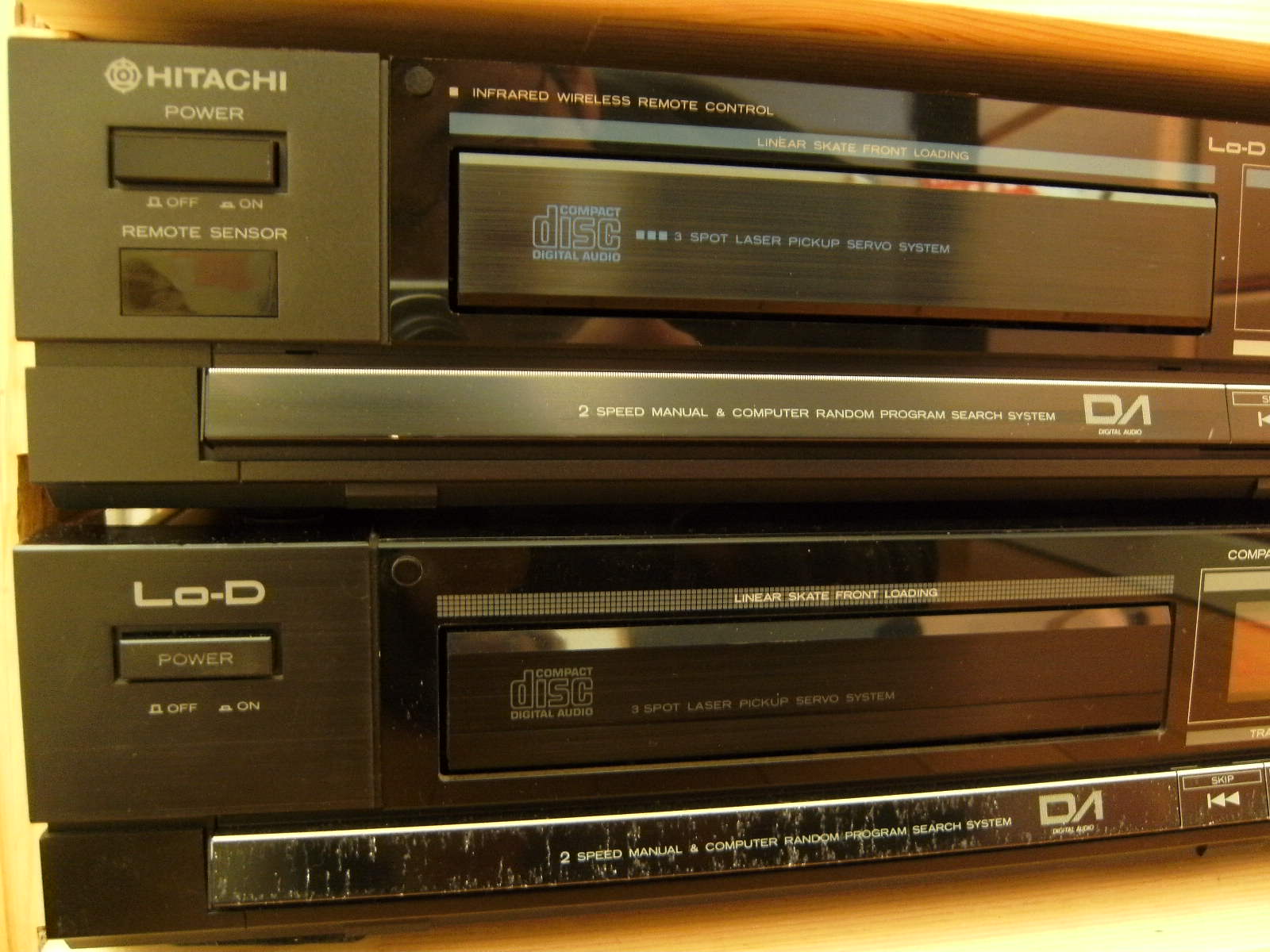 ローディの CD プレーヤーコレクション DAD-450 & 451