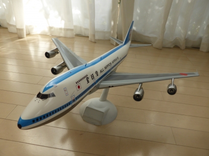 1/100スケールのANA 747初号機JA8133を制作してみました． | JA8094's