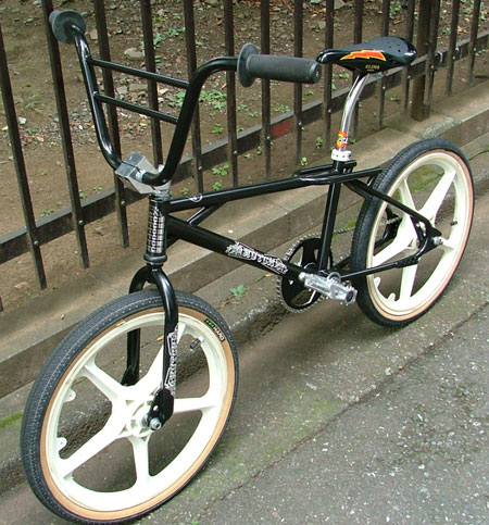 hutch trickstar 84″ リリース！ | W-BASE | BMX, PISTバイクを扱う