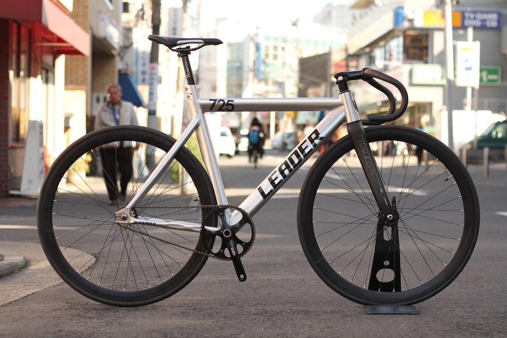 LEADER BIKES 725TR SCRATCHED POLISH CUSTOM!!!!!! | ブローチャーズ