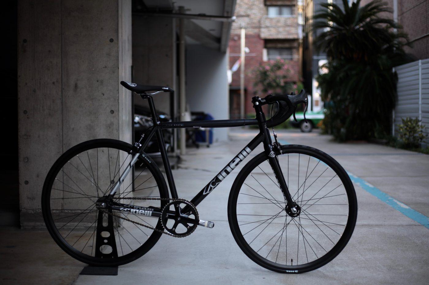 ピストとロードの狭間に。 | ブローチャーズ - BROTURES ONLINE STORE