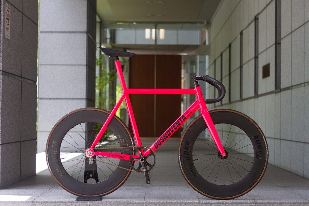DOSNOVENTA HOUSTON CUSTOM BIKE. | ブローチャーズ - BROTURES ONLINE