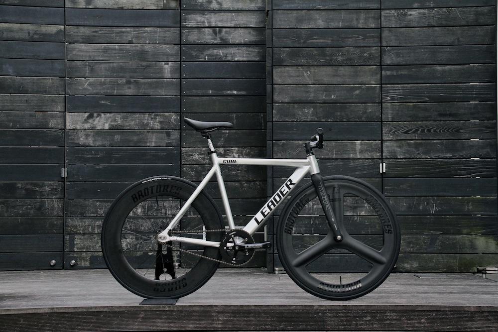 NEW COLOR!!】LEADERBIKES CURE POLISH. | ブローチャーズ - BROTURES