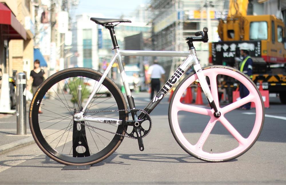 Cinelli x Mash Histogram Custom !! | ブローチャーズ - BROTURES