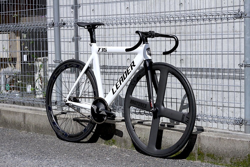 バトンホイールが在庫わずかだって！？ | ブローチャーズ - BROTURES