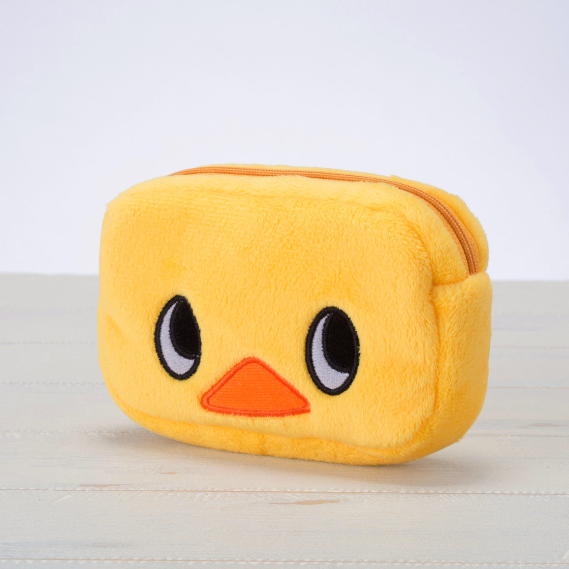 ひよこちゃん ふわふわリップポーチ – 日清食品グループ オンラインストア