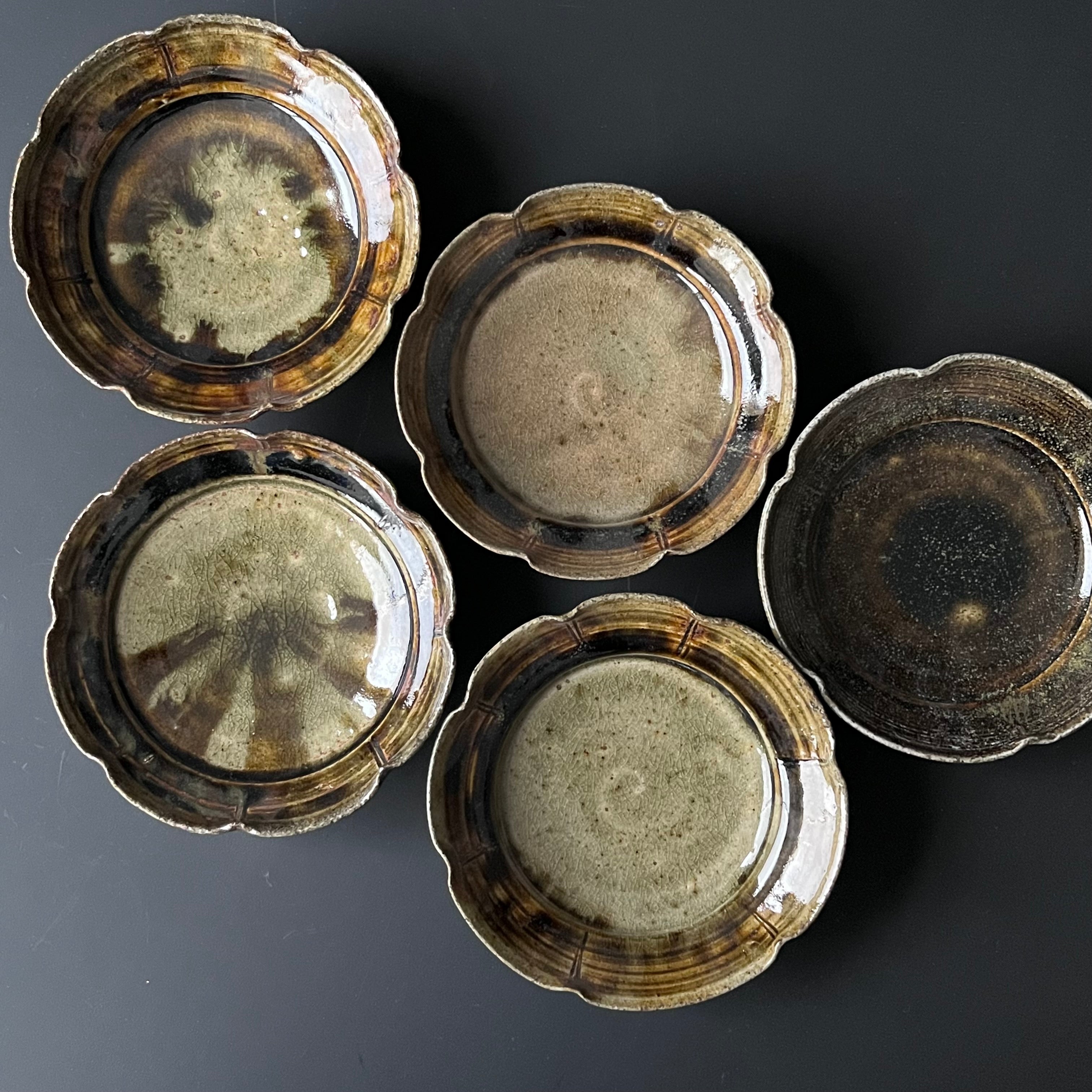 二彩銘々皿｜八床窯 | 戸川雅尊｜通販 – dandeliOn