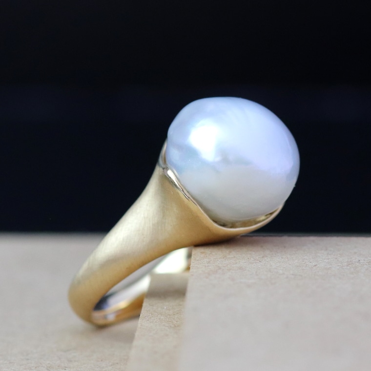 WALNUT K18白蝶真珠バロック【大きさ15.3㎜】リングG4686-1 | WALNUT