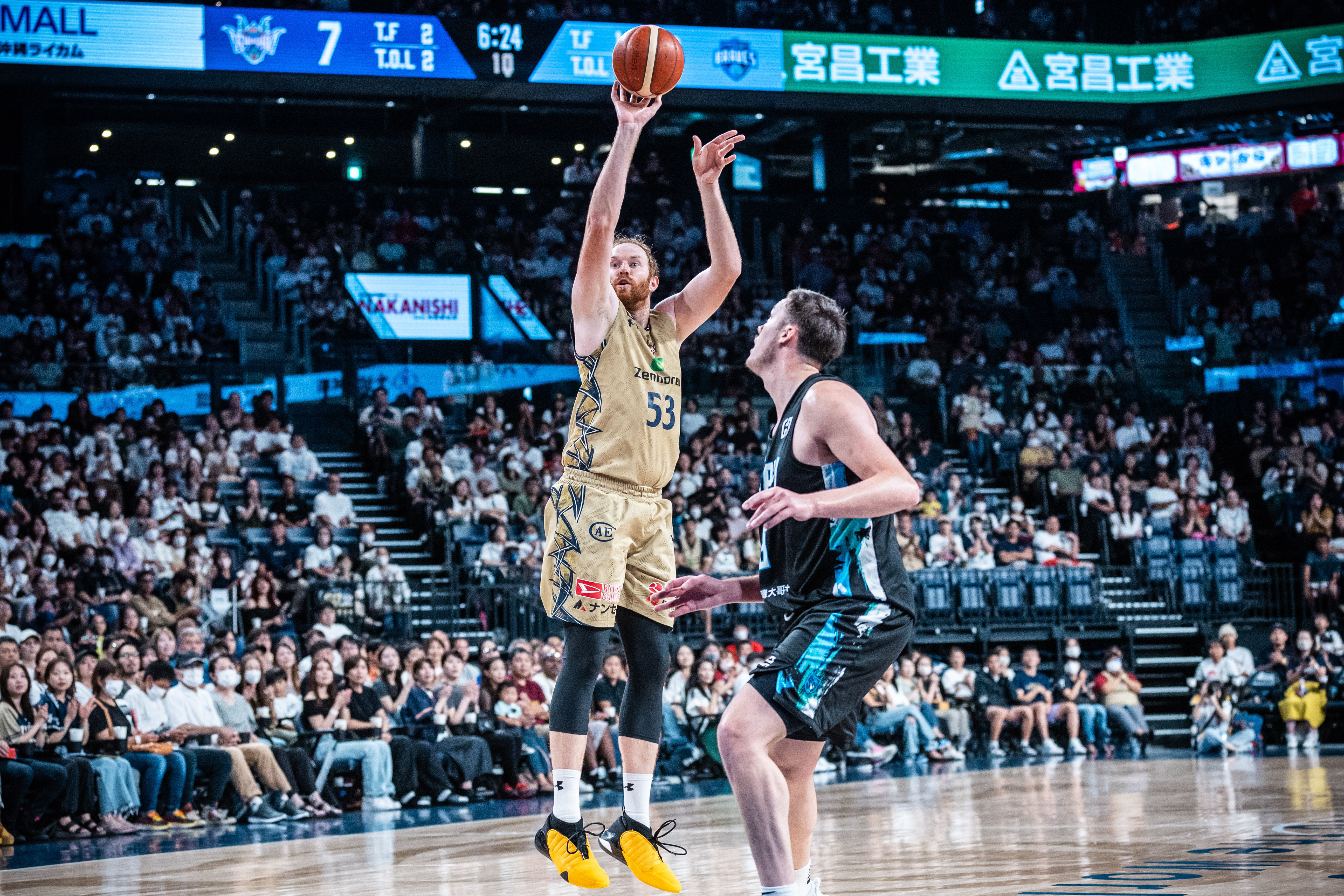 53 アレックス・カーク選手 帰化選手登録完了およびインジュアリー