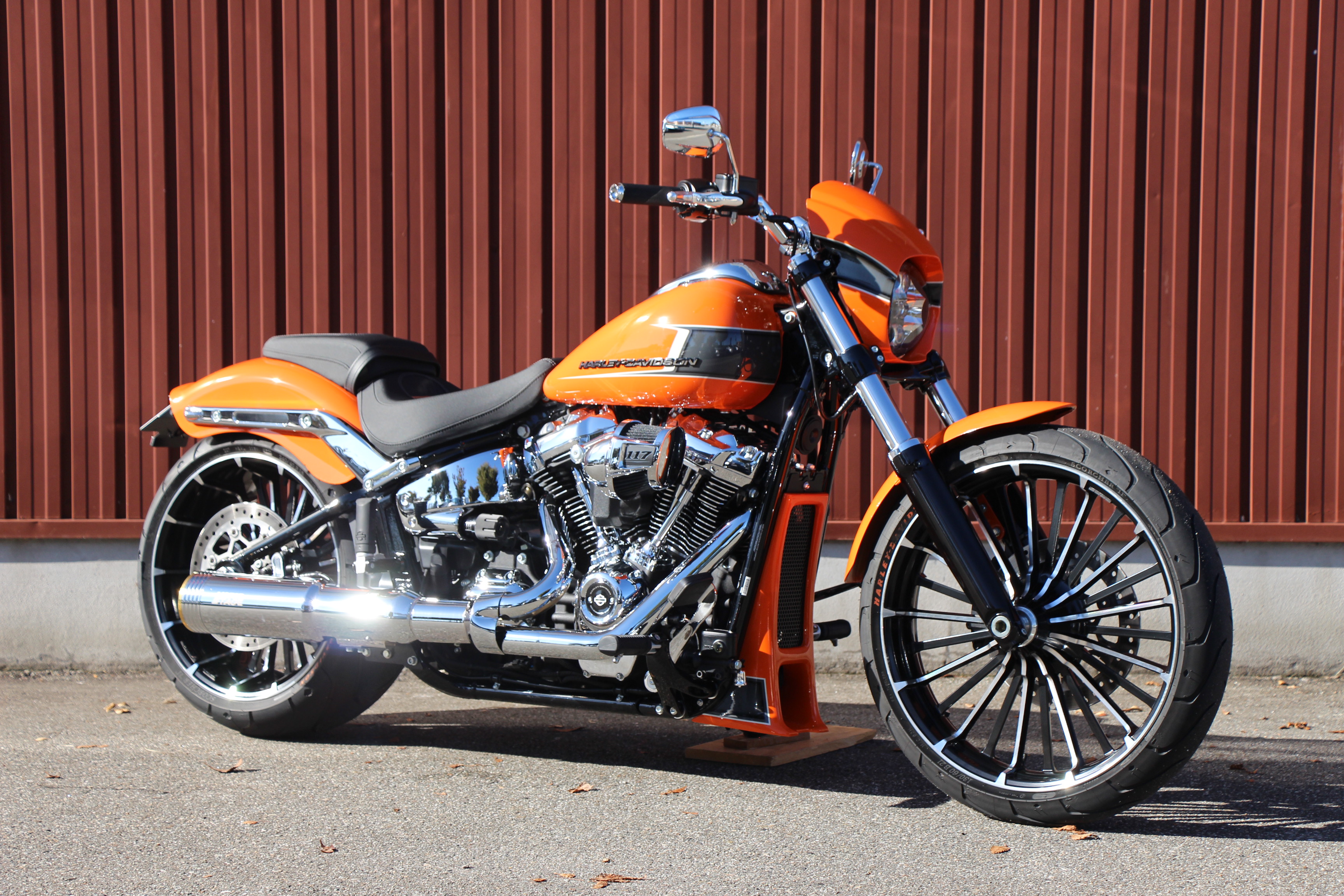 ハーレーFXBRSミシュラン SCOOTER II 130/60B21 未使用！HARLEY