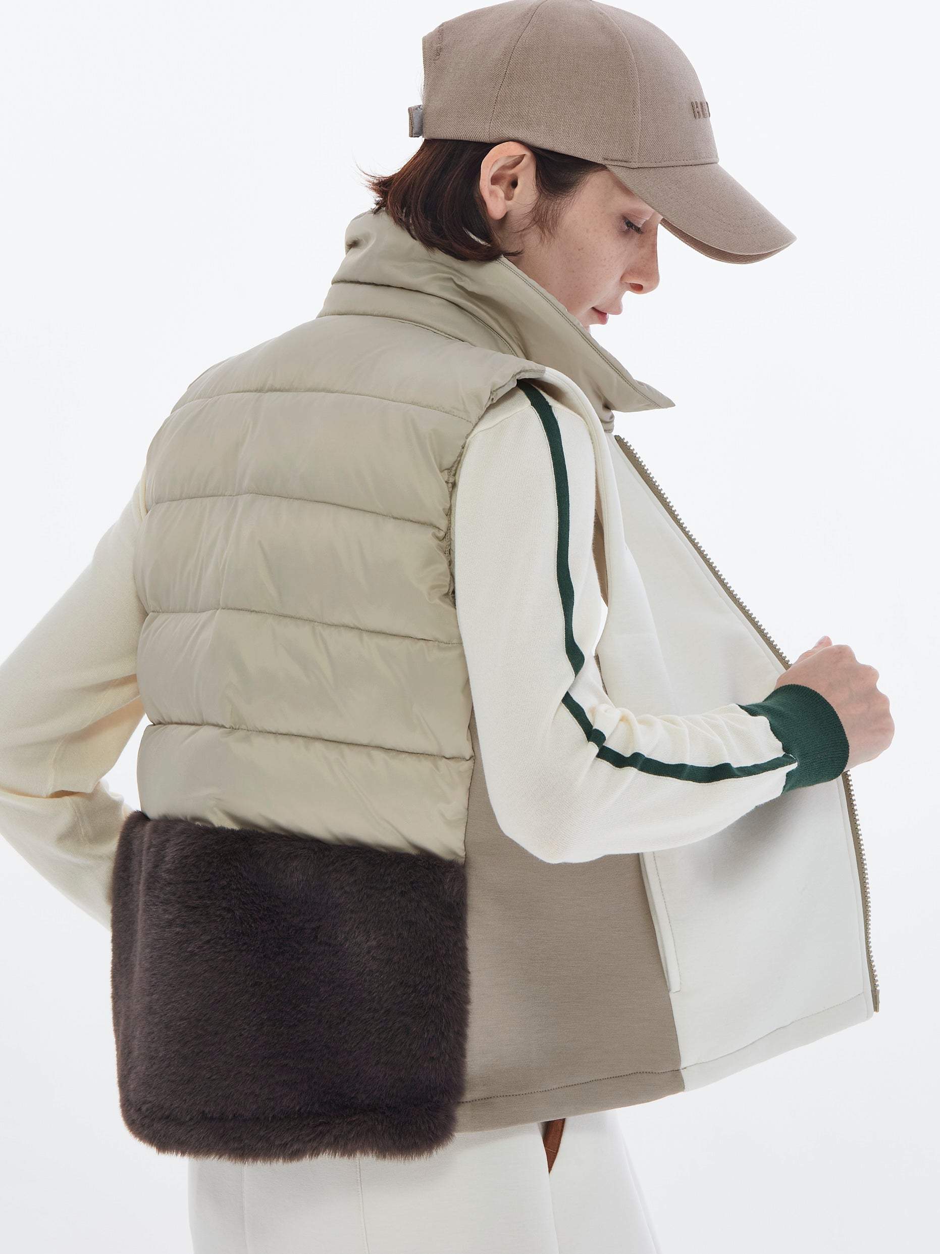 ダブルニットパデッドファーベスト