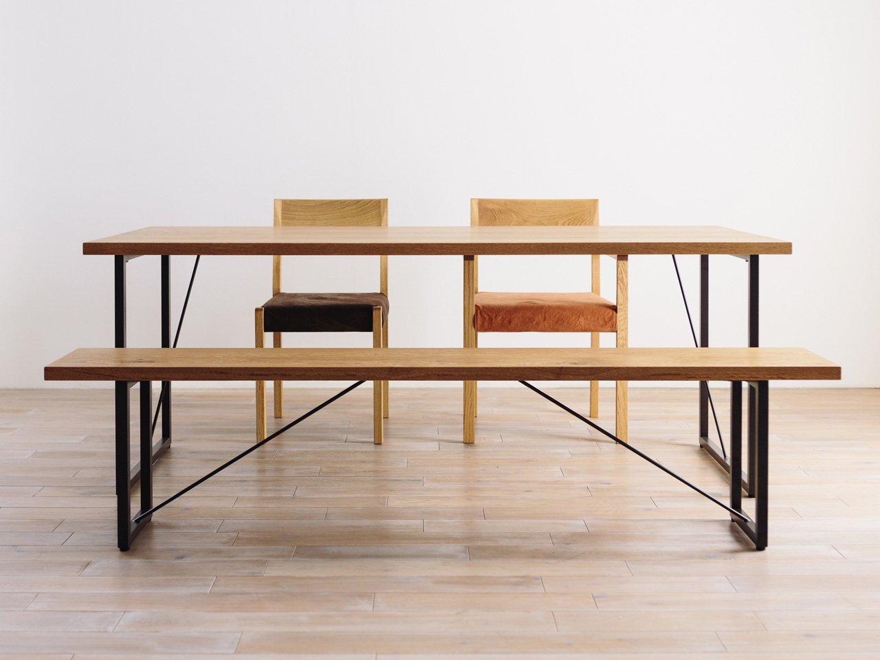 FREX スチールレッグテーブル - 広松木工