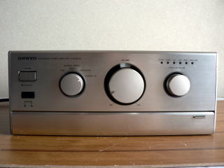 A-911M LTDそうじ修理です。ONKYO: いいひだのブログ