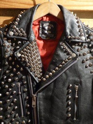本日の新入荷 USED LEATHER JACKET !! 鋲ジャン ビスジャン ロンジャン