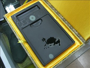 端渓沙浦石の大硯 | 断箋残墨記