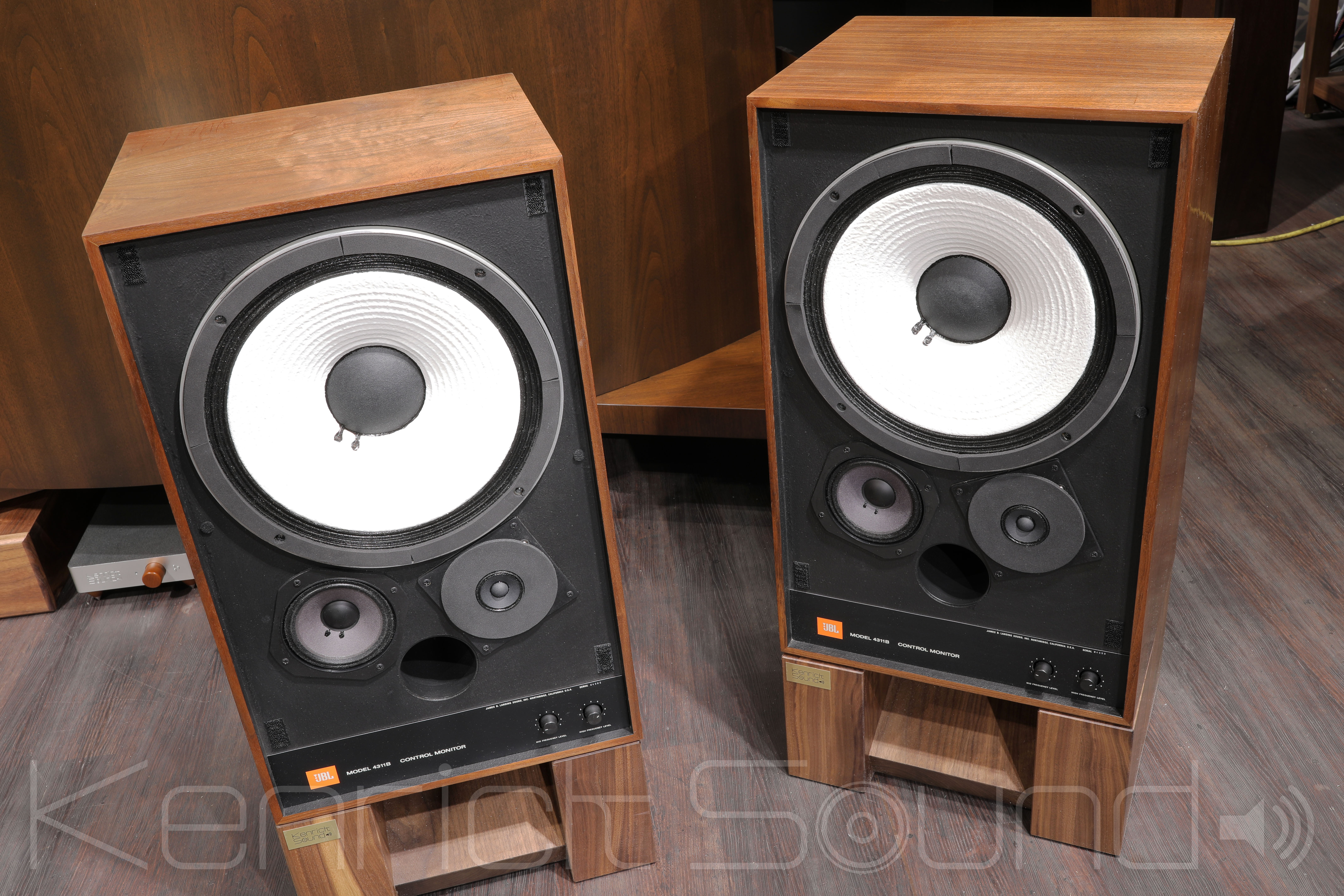 JBL4311A・Bスピーカーターミナルオリジナル、現状品 JBL4311A・B