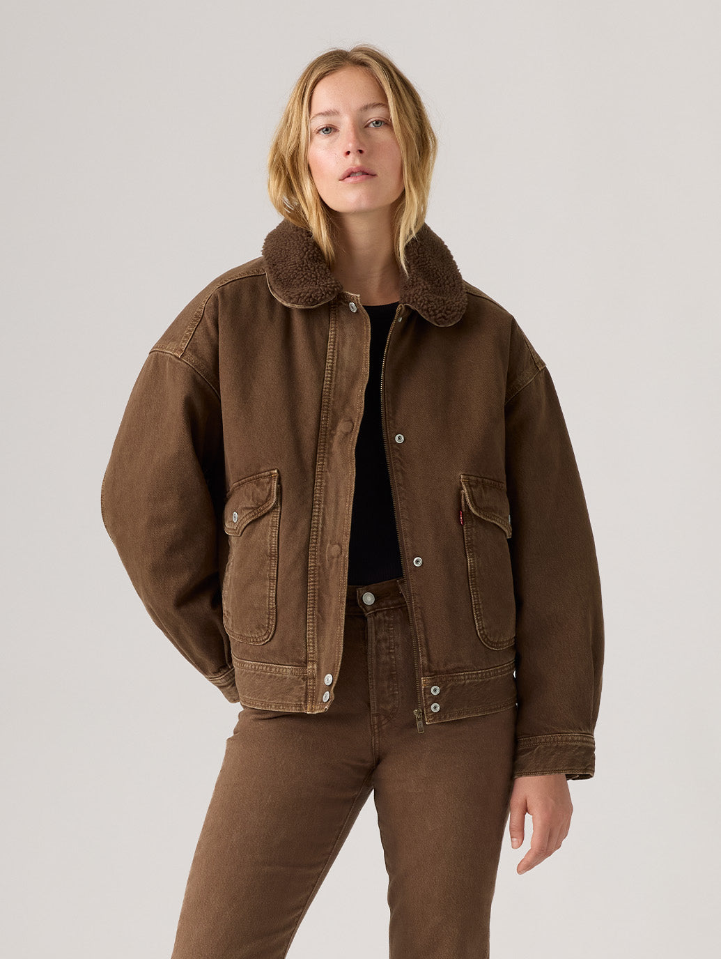 シェルパ ボンバージャケット – リーバイス®公式オンラインストア