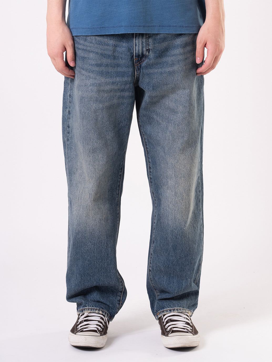 568™ ルーズストレート ダークインディゴ – リーバイス®公式オンライン