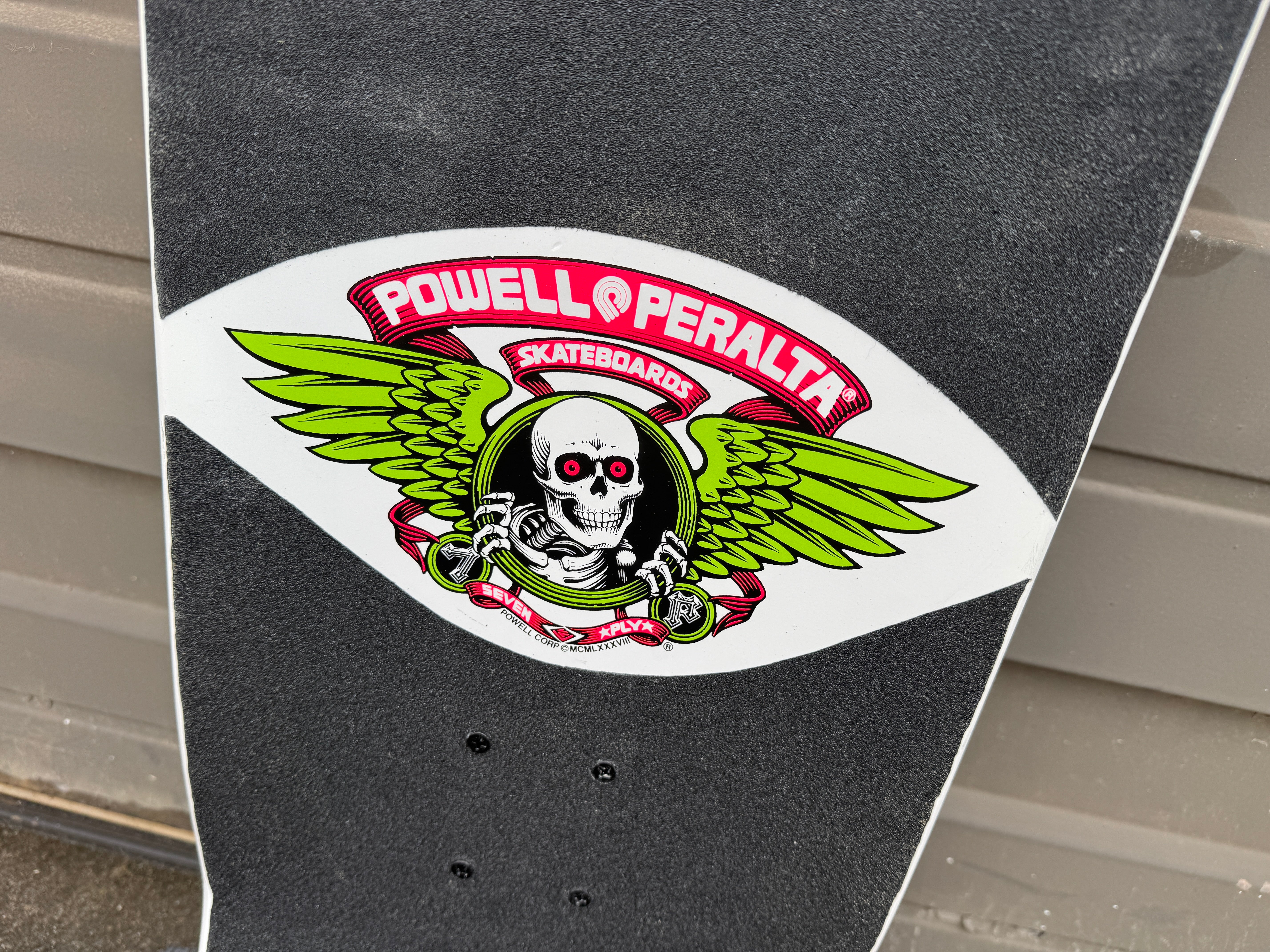 Powell Peralta Ripper (80s reissue) Classic Skateboard – Runyon