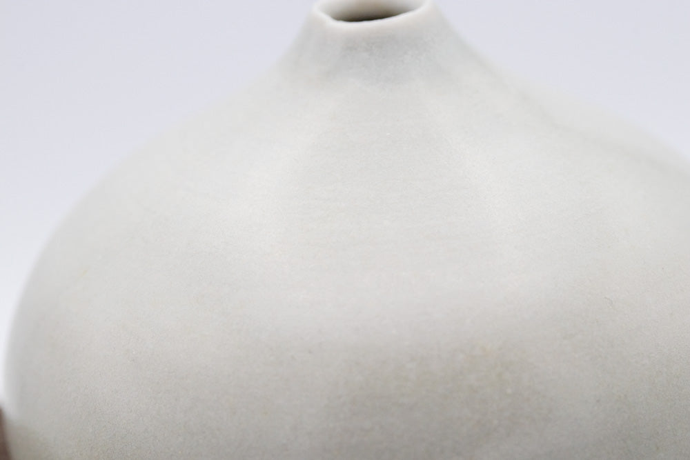 一輪挿し 純白 – 陶工房 三寿