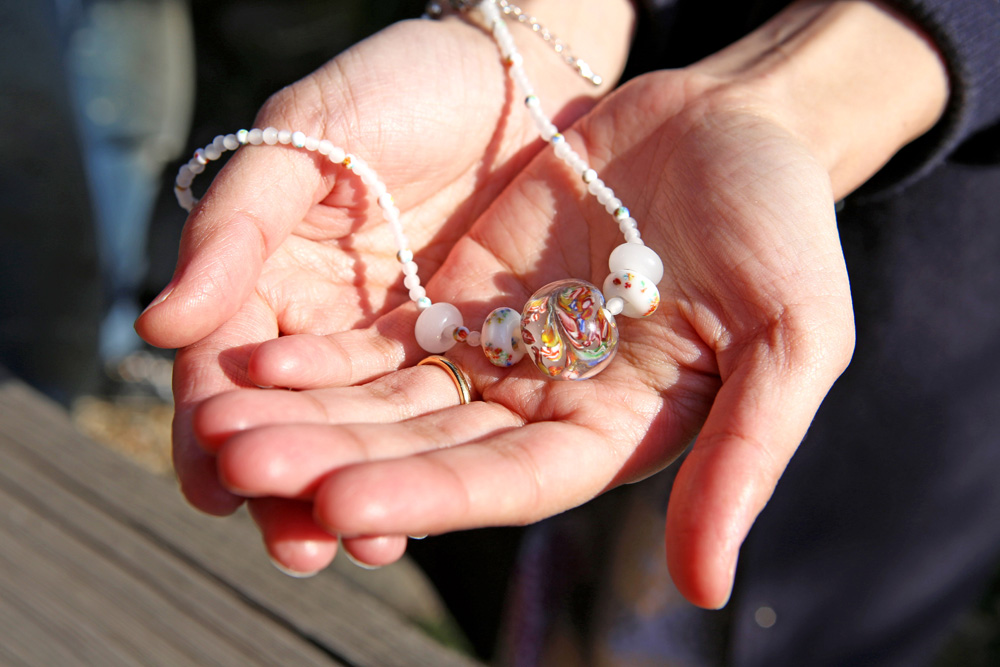 和泉蜻蛉玉とは – #01 和泉蜻蛉玉について | 和泉蜻蛉玉専門店 山月工房