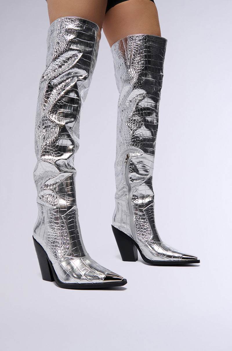 AZALEA WANG SILVER CROC GRISSEL WESTERN BOOT – AKIRA