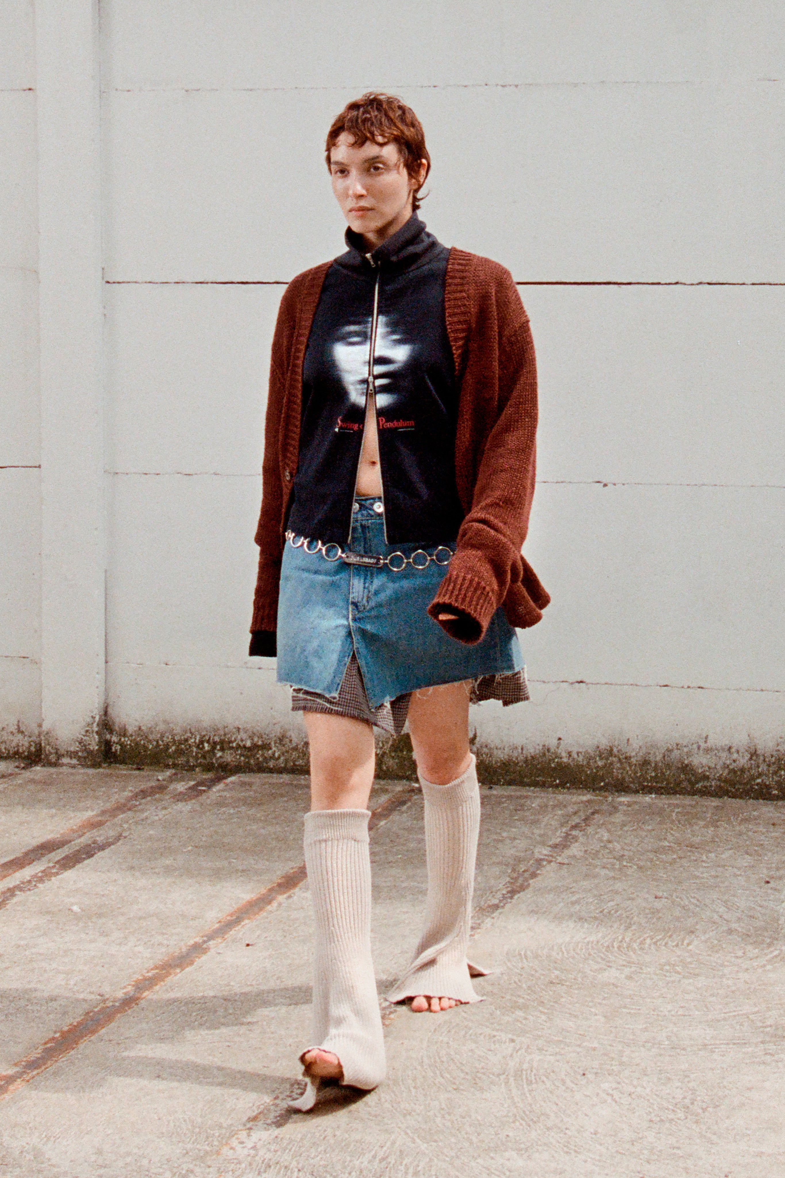 OUR LEGACY 「RECUT HOLLOW ZIP SWING OF PENDULUM HANDS PRINT」 – SISTER