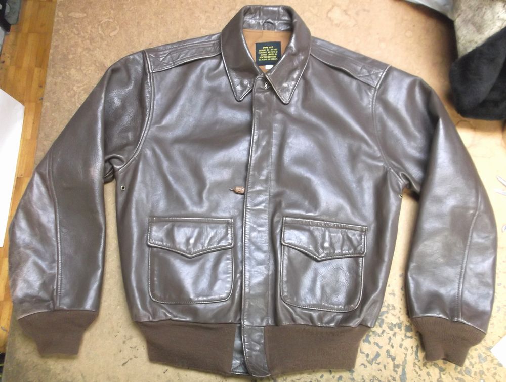 A-2 フライトジャケット エポレットほつれ直し - 洋服のお直し屋さん