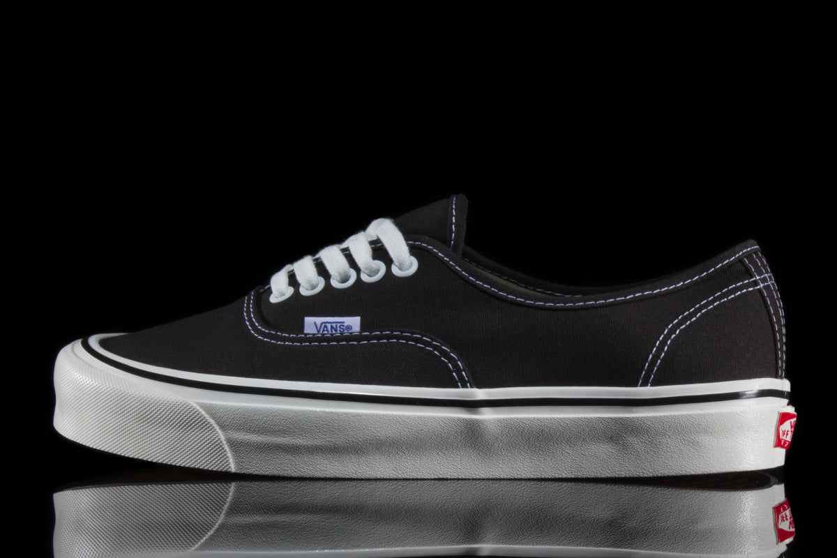 Authentic 44 DX (Anaheim Factory) – Premier