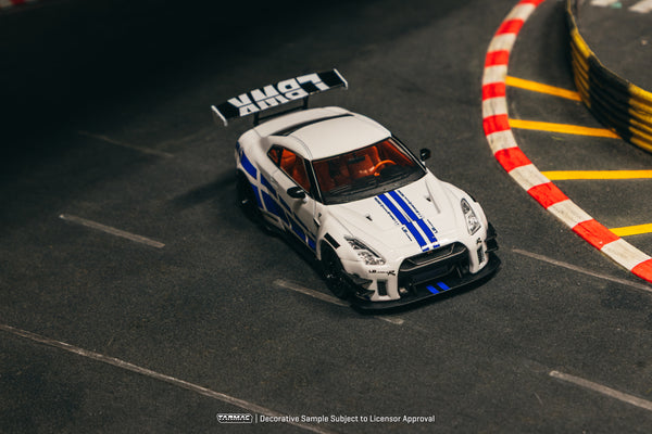 Tarmac Works 1/43 Liberty Walk LB-WORKS NISSAN GT-R R35 type 2 White -