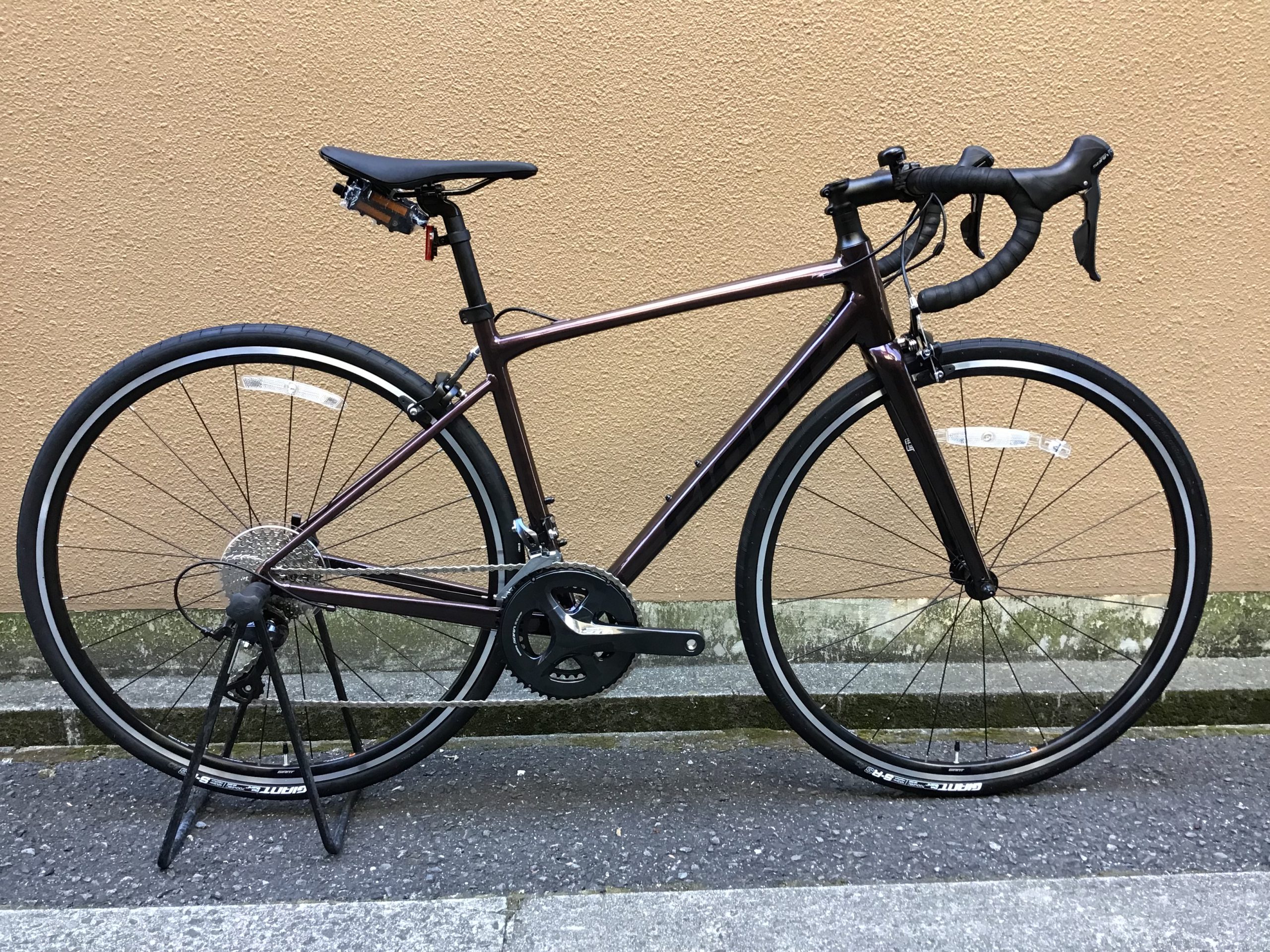 特価 現品限り GIANT CONTEND1 S 465mm ローズウッド | トモダサイクル