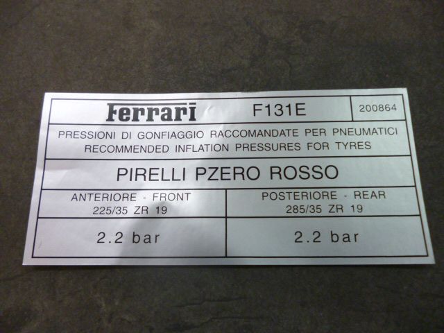 T-WEST | パーツ課 | 部品ブログ | フェラーリ タイヤコーションラベル