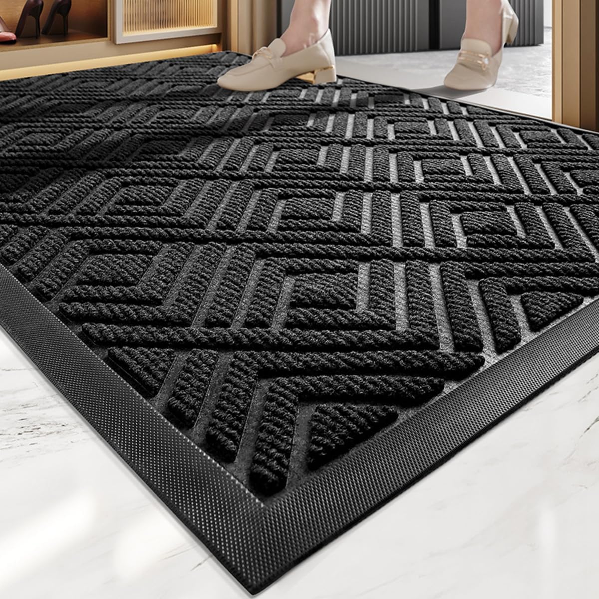 額入り絨毯 73×117 cm 額入り絨毯 73×117 cm 額入り