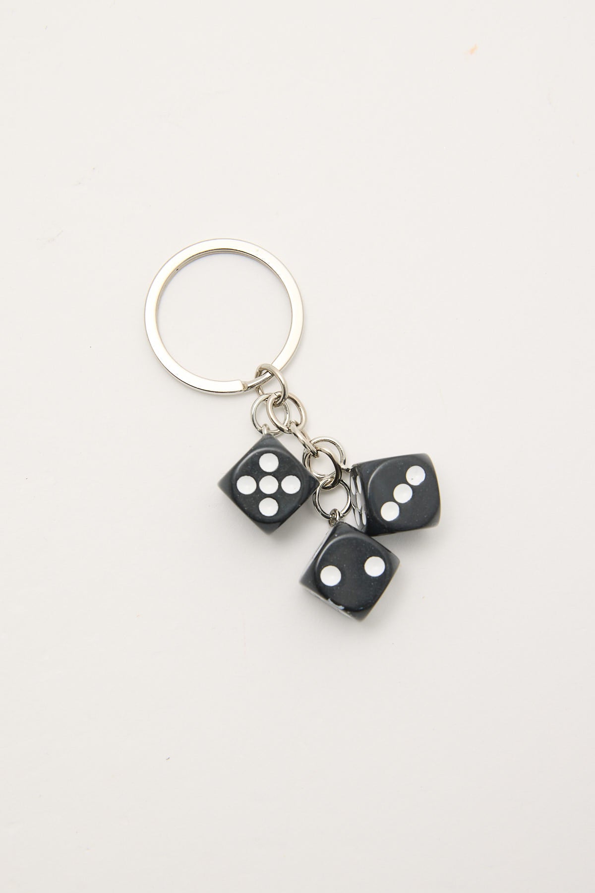 Token Dice Keyring Black – Universal Store
