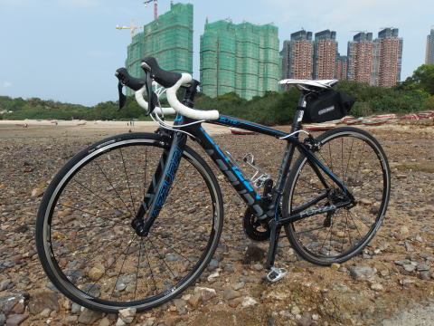 Azzurri （アズーリ） Forza Elite 105のインプレッション