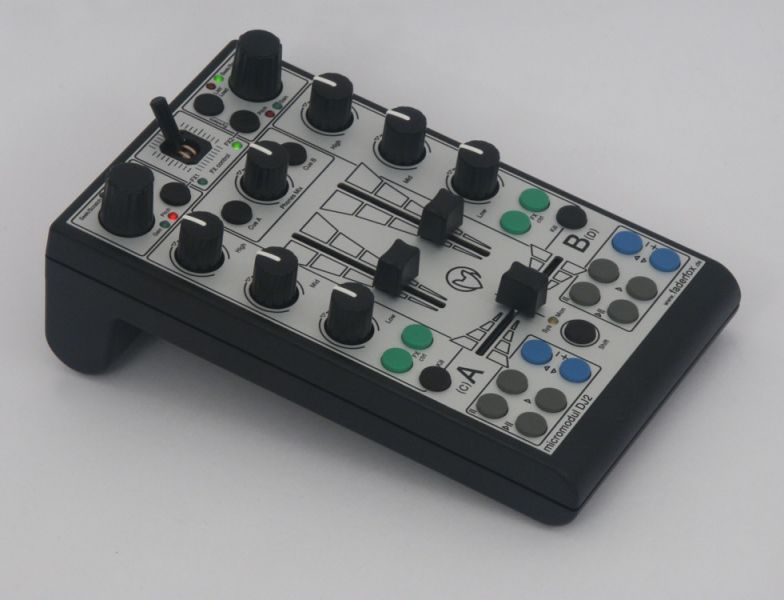 Test: Faderfox Micromodul DJ2 & DX2 - AMAZONA.de