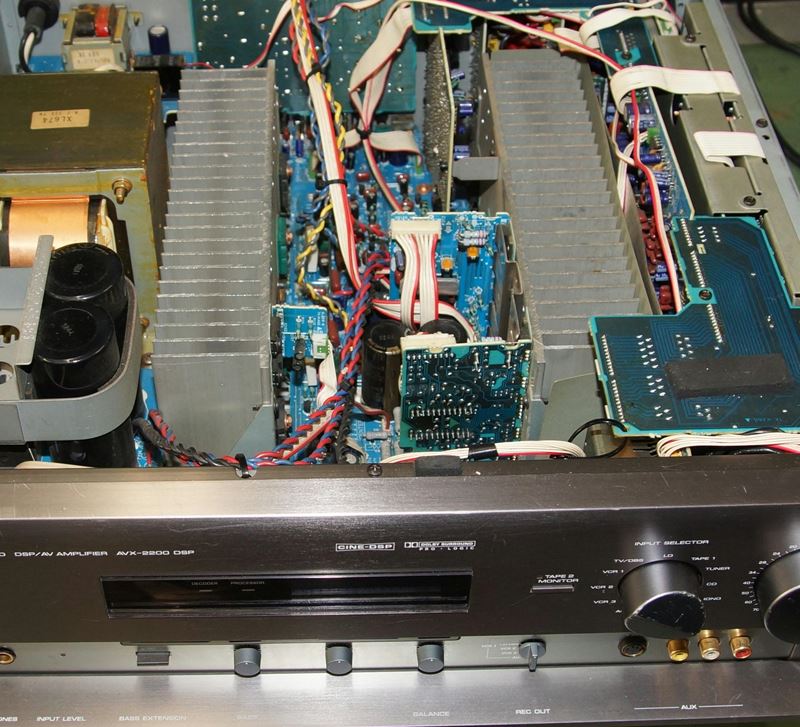 ヤマハ YAMAHA AVX-2200DSP AVアンプ