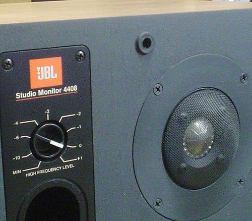 JBL/スピーカー『Studio Monitor 4408』×2（エッジ交換済）