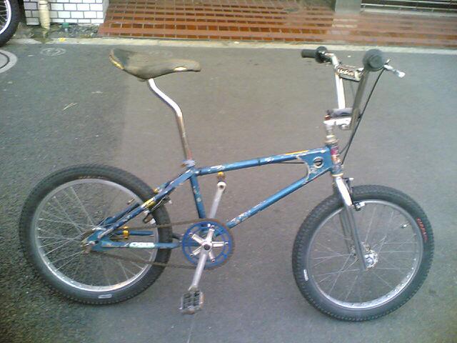 T」の刻印。オールドスクールBMX,BONZ BROS. – Bonz Bros. Riding on