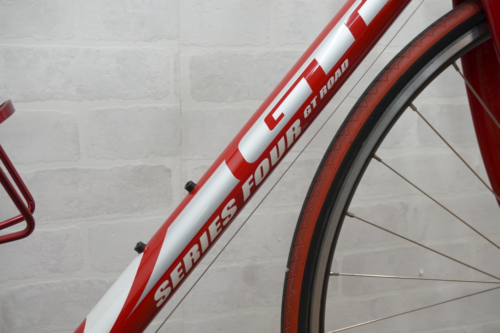 GT ロードバイク GTR シリーズ4 | サークルワン商品情報-八木店