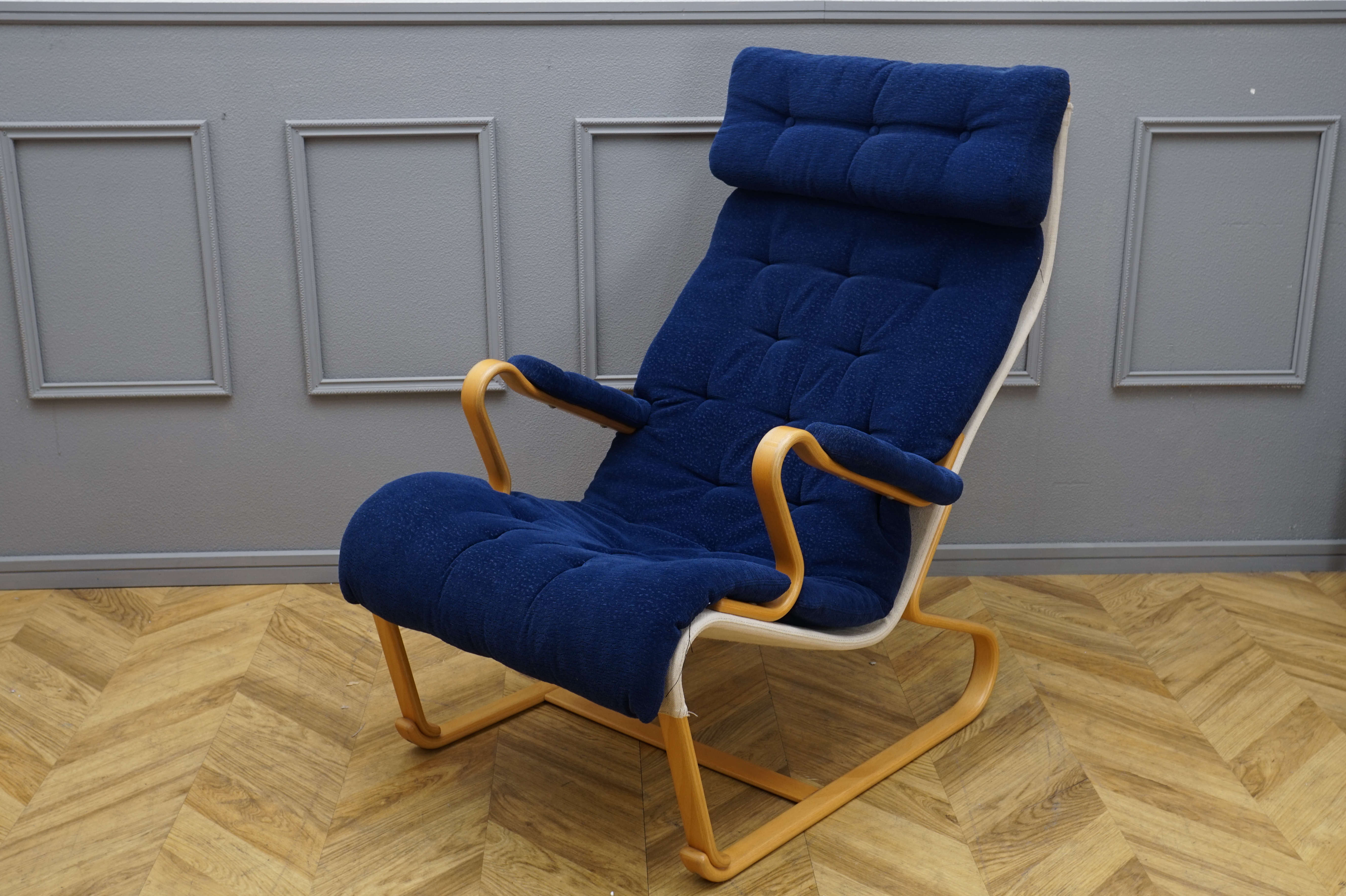 天童木工 ブルーノマットソンデザインソファ | サークルワン商品情報