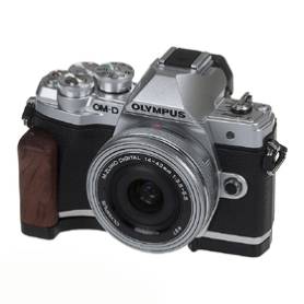 オリンパス OM-D E-M10 マークⅢ 3 用グリップ