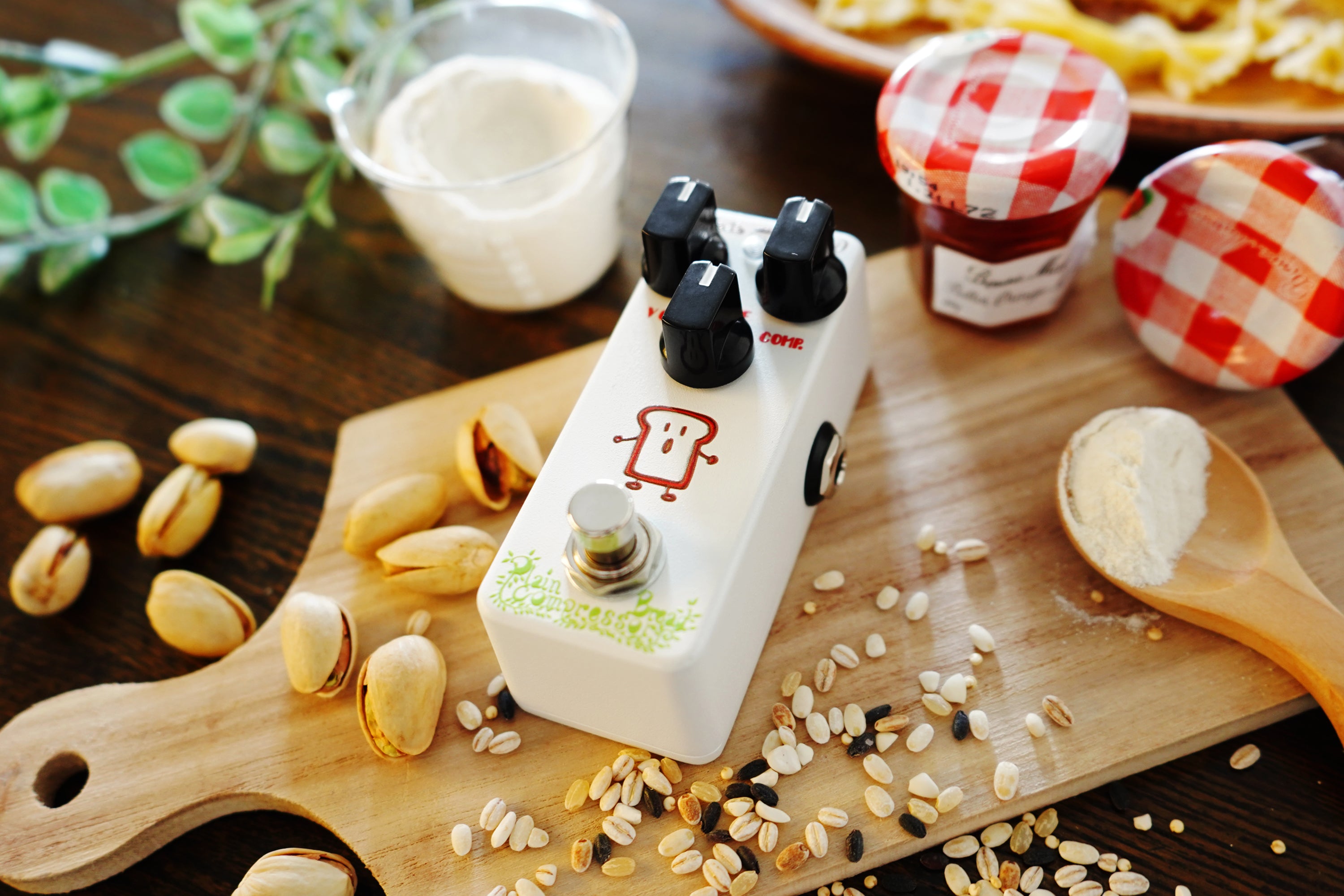 3/2(月)16:00までピンバッジ付属】Effects Bakery Plain Bread Compressor