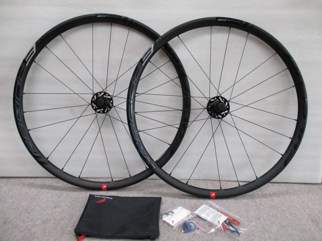 FULCRUM Racing 3 DB 2WAY (F+R)センターロック/ /フルクラム