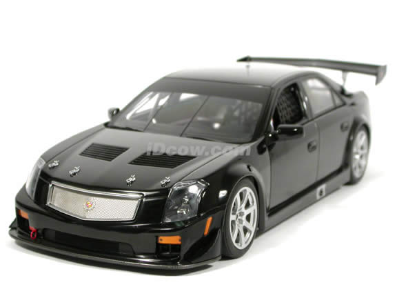 2004 Cadillac CTS-V SCCA World Challenge GT diecast model car 1:18