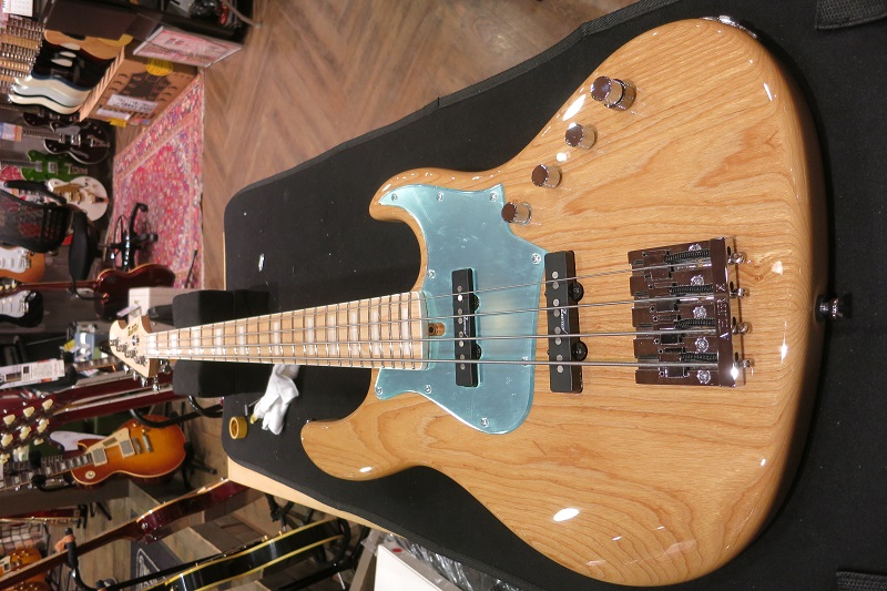 動画あり】国産ハンドメイドの雄が送る、カリスマの1本! | イシバシ