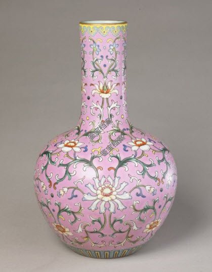 清乾隆粉彩勾莲纹天球瓶档案-粉彩-鉴宝档案